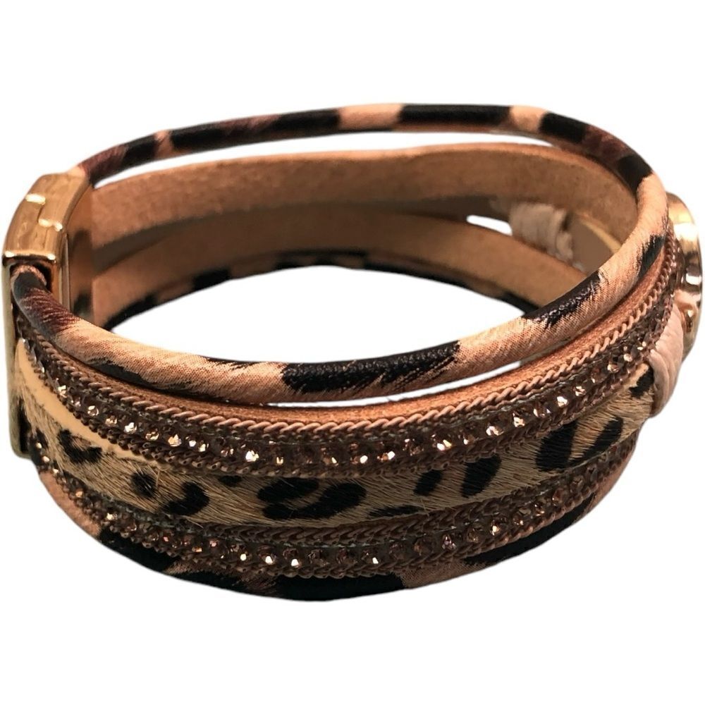 Leopard And Rhinestone Multilayer Strand Bracelet - Picture 8 of 10